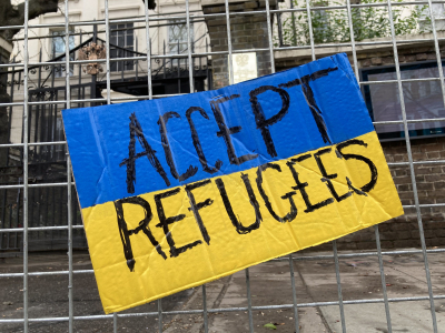 Украинским мужчинам в Германии грозит депортация в зону боевых действий