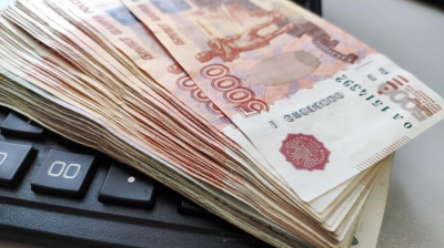 Золотые медалисты олимпиады &laquo;Я &mdash; профессионал&raquo; получили стажировки в Сбере и премии до 300 тысяч рублей