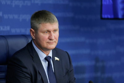 Парламентарий Шеремет назвал атаки ВСУ на поезда в Крыму терроризмом