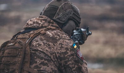ТАСС: командиры ВСУ торгуют оружием, записывая их на погибших боевиков