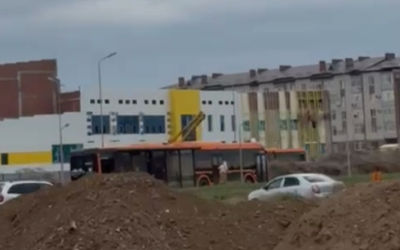 Народный репортер. Проход к остановке перекрыли