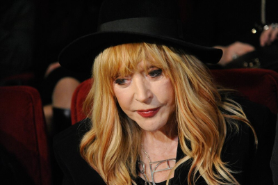 Продюсер Дзюник потребовал объявить Пугачеву врагом народа