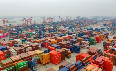 FA написал о перемене &laquo;знакомой логики&raquo; в отношениях США и Китая