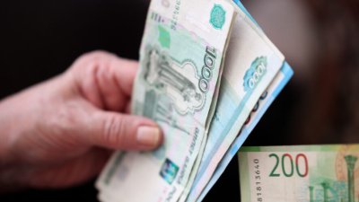 Ущерб на 2 млн рублей: бабушка из Бугульмы рванула в Казань, чтобы обогатить аферистов 10/02/2026 &ndash; Новости