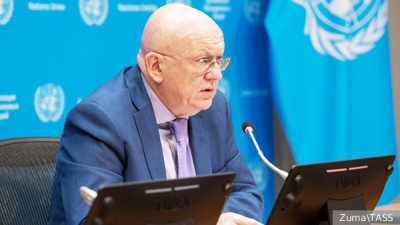 FT: Меркель стала кандидатом на роль переговорщика ЕС с Россией