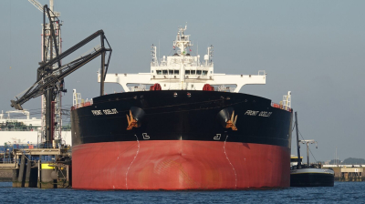 Министр Бессент заявил о краткосрочном разрешении для РФ продавать свою нефть