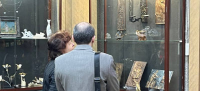 "Красоту дома" разных эпох показывают семейчанам на выставке