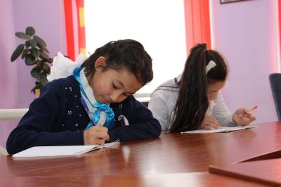 Определены сроки обучения и каникул для школьников РК