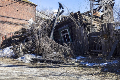 В огне погибли четверо детей и мать: подробности пожара и видео из Хабаровского края