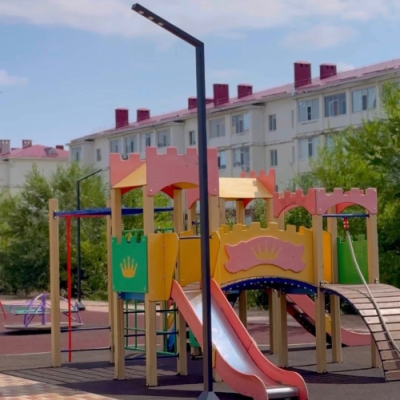 Всё сломали. Парк в жилом массиве Есет Батыр ремонтируют за 30 миллионов тенге