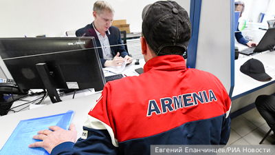 Гинцбург исключил угрозу распространения вируса Эбола в России