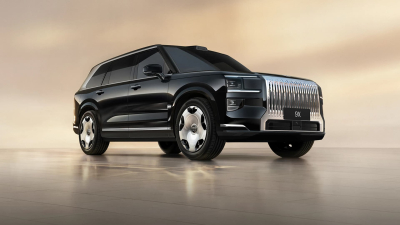 В Китае представили первый Zeekr на бензине