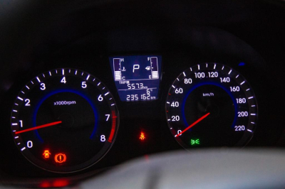 РИАН: россиянам могут разрешить сдавать экзамены на права без медсправки