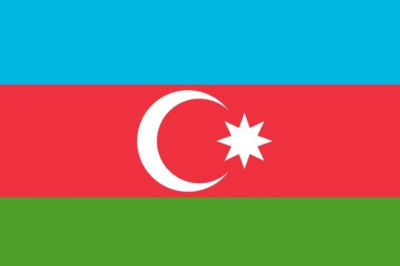 В Азербайджане с апреля за курение вейпов на улицах будут штрафовать почти на $18